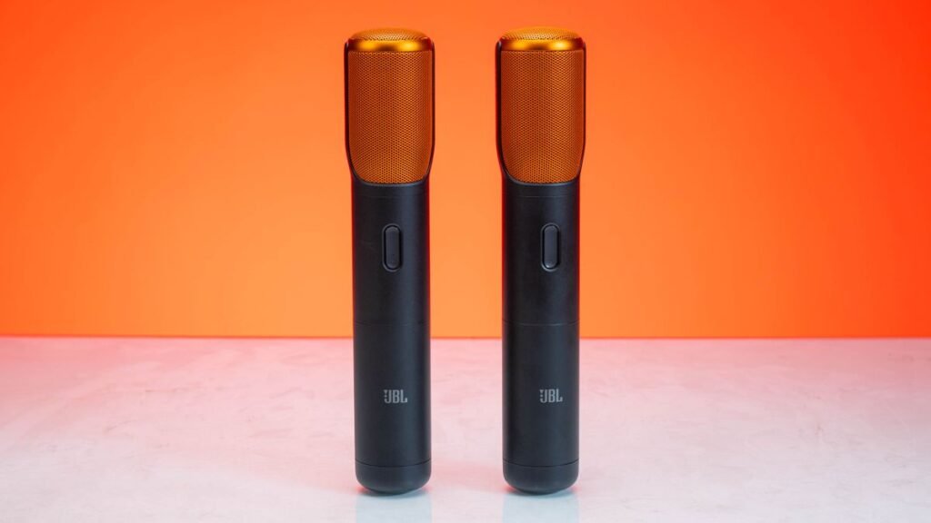 Wireless clip-on microphones for recording video